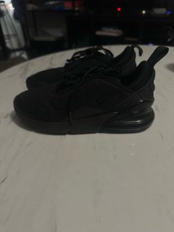 Nike Air Max 270 Triple Black Sneakers