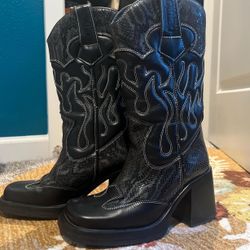 Vintage Destroy Boots 
