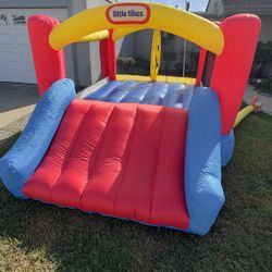 Jump House 