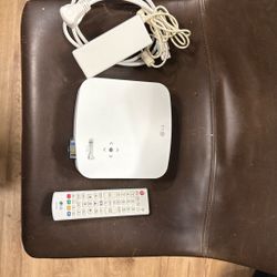 LG Projector (PF50KA)