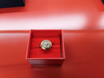 Yellow Gold 14k (.585) 3.4 grams Size 8.5