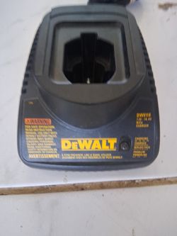 DeWalt DW9118 battery charger. 