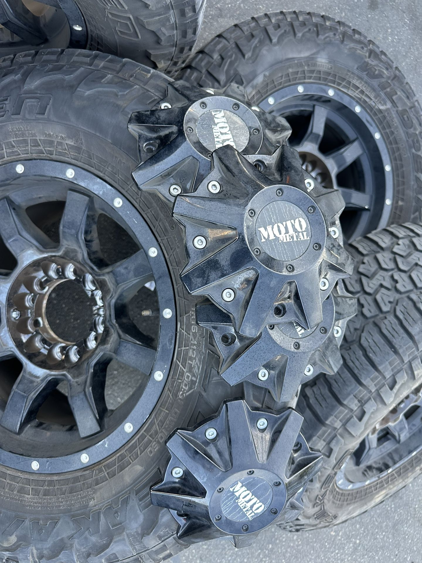 Off-road rims and Tires