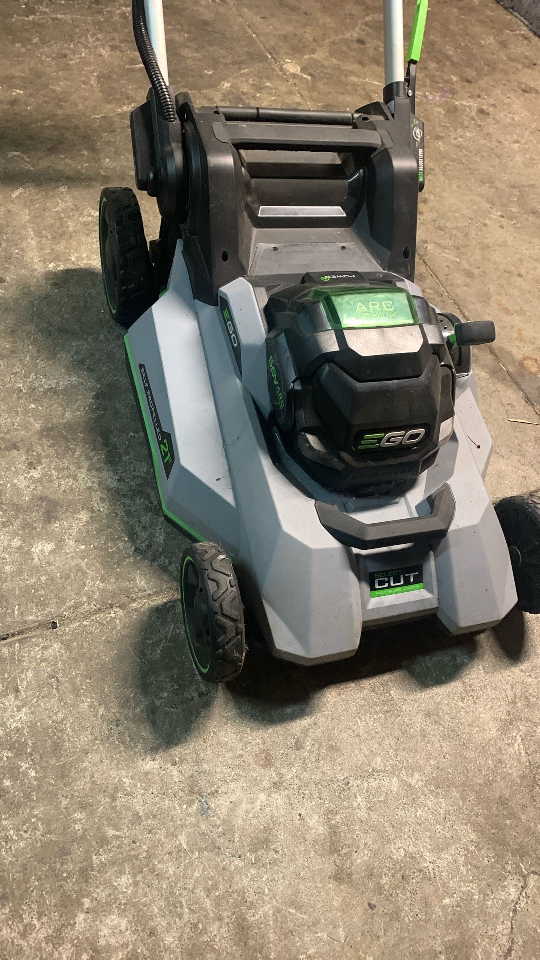 EGO 800 Series Select Cut with Touch Drive 21-in Self Propelled Battery Walk Mower, (1) 56-vol