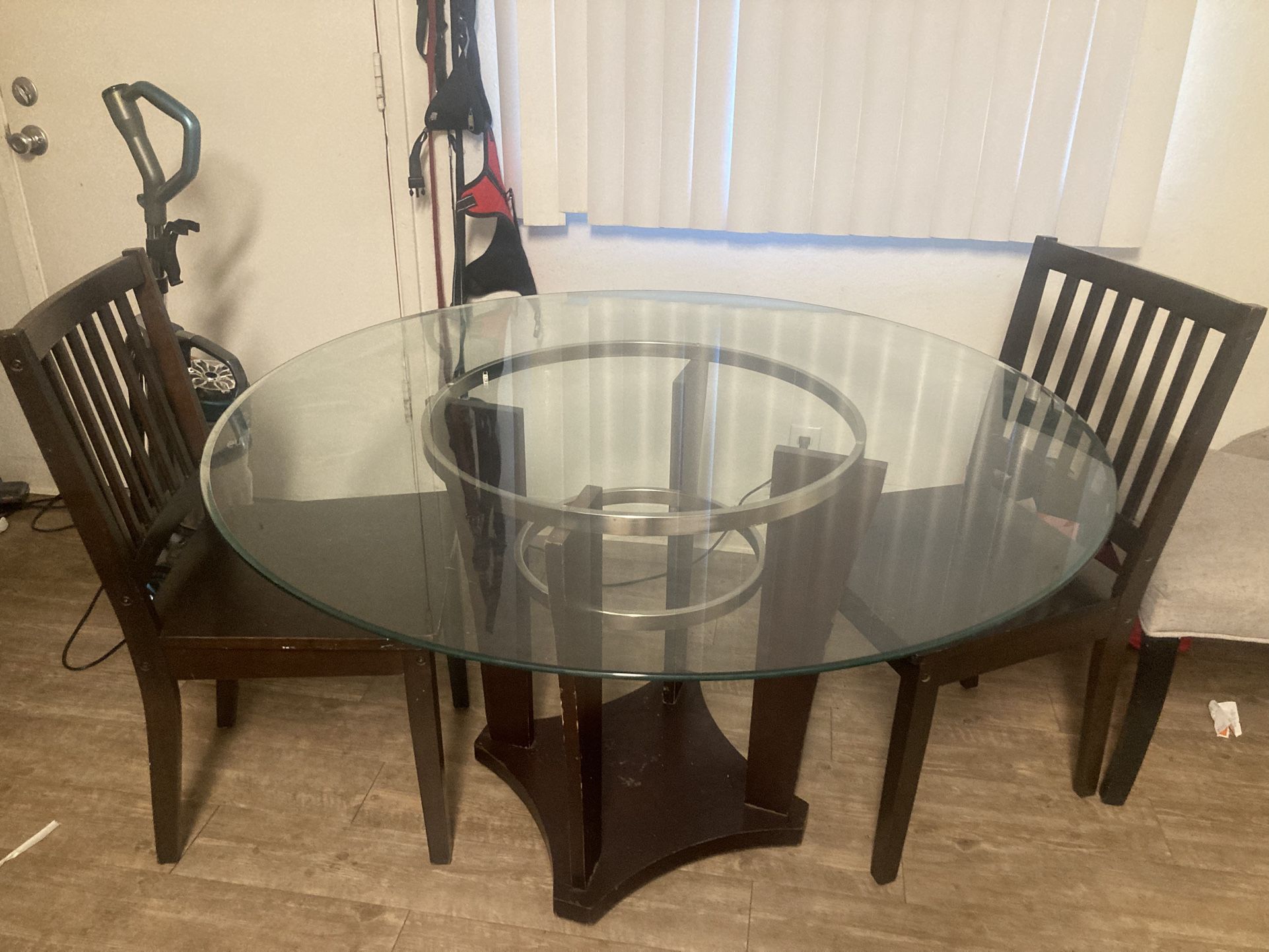 Kitchen Glass Table 48 In Diameter With 3 Wooden Chairs Moving Need It Picked Up Before July8 2025
