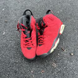 Jordan Retro 6 Size 8.5 