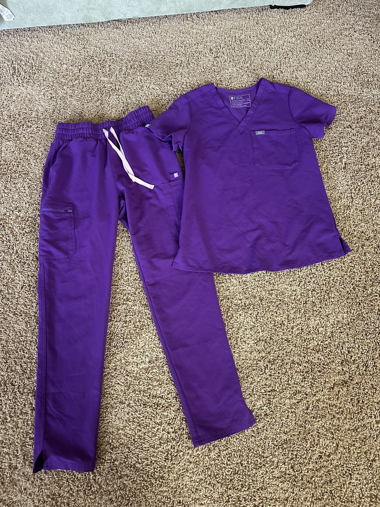 Figs Magic Purple Scrub Set XS