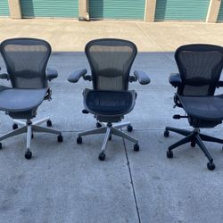 Aeron Chairs Size A Basic Aeron Fully Loaded 