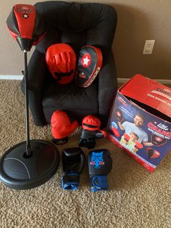 Little Kids CHAMP boxing set