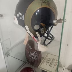 Nfl Autographed Helmets. Snt. Louis Rams Full Size Kurt Warner No Coa, Chris Long Mini With Coa,USC Trojans Dwayne Jarret Mini Helmen With Coa