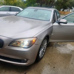 2009  BMW 750 LI 