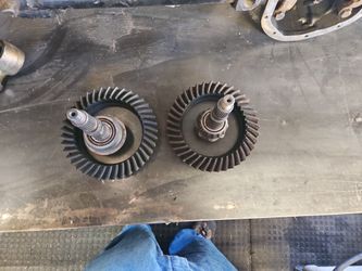 Dana 44 4.88 Ring And Pinion Sets