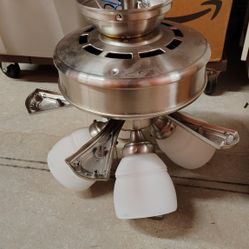 Ceilings Fan With Lights 