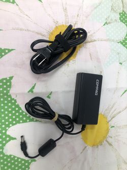 Compaq LE-9702A 19V AC Adapter Power Supply Charger