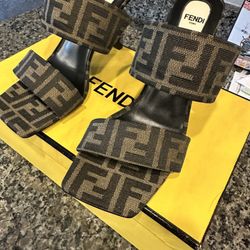 Designer Sandals 