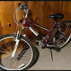 Roadmaster 26'inch Granite Peak Mountain Bike Bicycle For Women's