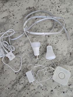 Phillips Hue Smart Lighting System (3 lights)