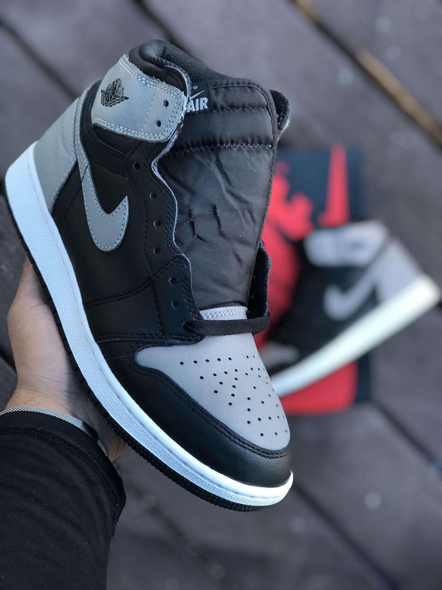 Jordan 1 Retro High “Shadow” (GS)