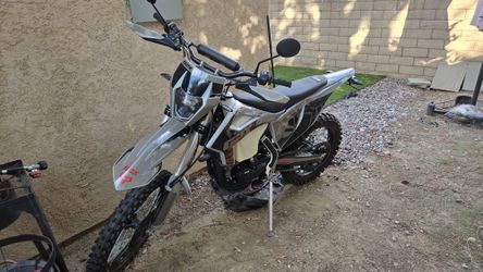 2023 GPX MOTO FSE 250E