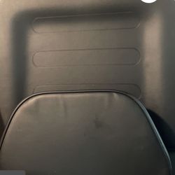 Facial or micro blading bed condition $200.