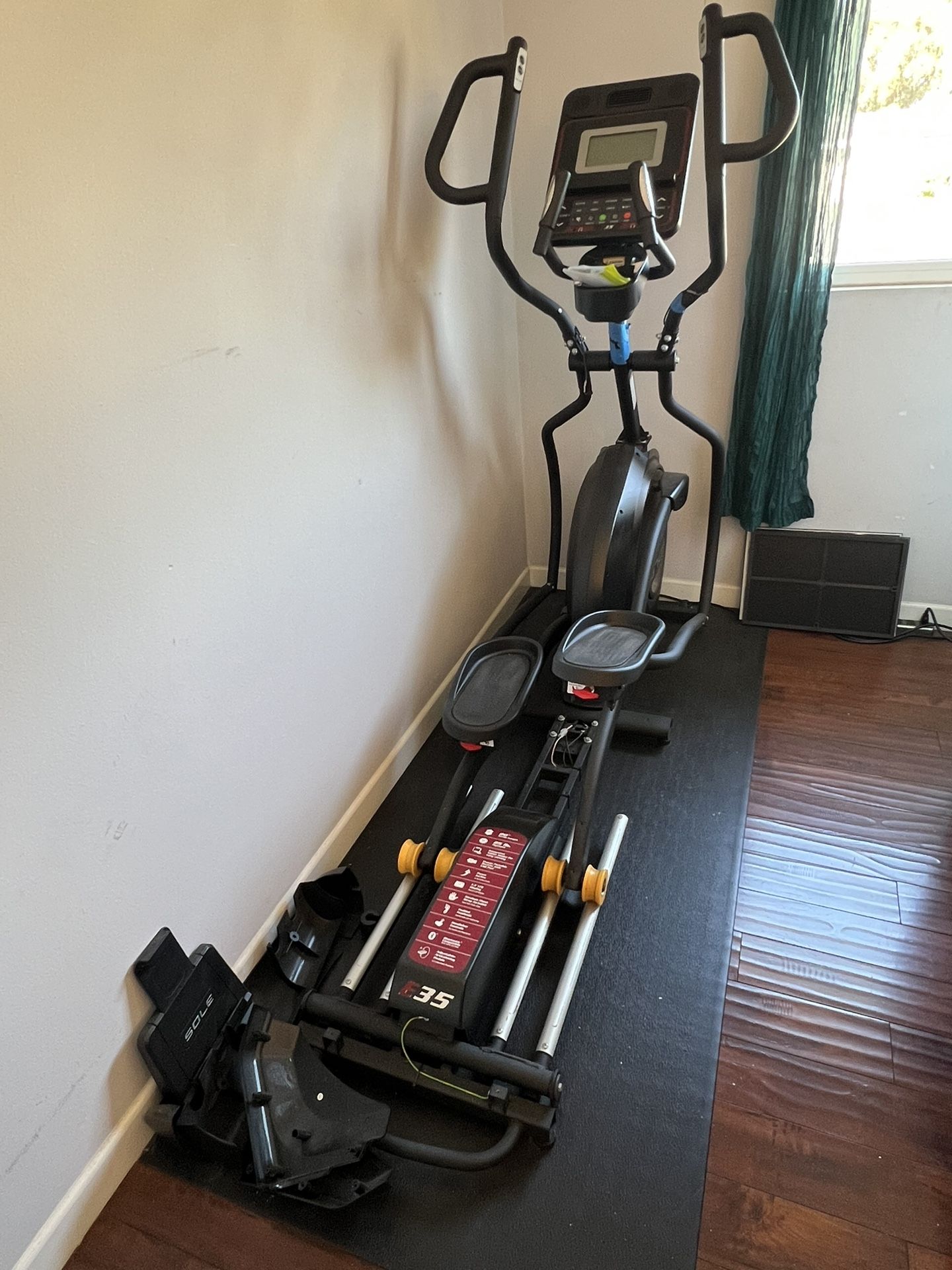 Sole E35 Elliptical, Sturdy, Great Condition, Not Completely Assembled. Bought New.