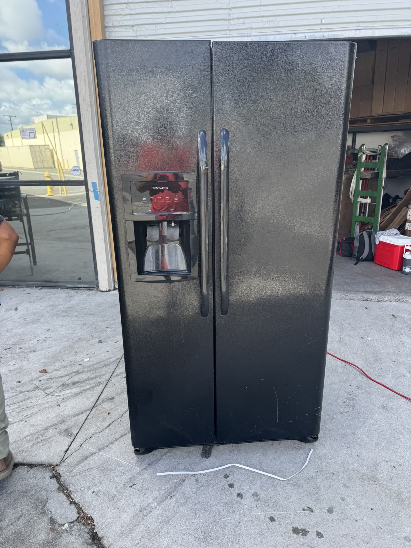 Refrigerator