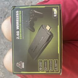 2.4G Wireless Controller Game Pad