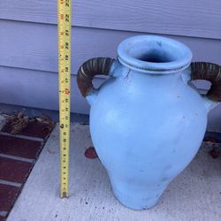 Ceramic vase