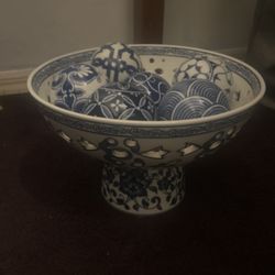 Bombay Porcelain Pedestal Bowl