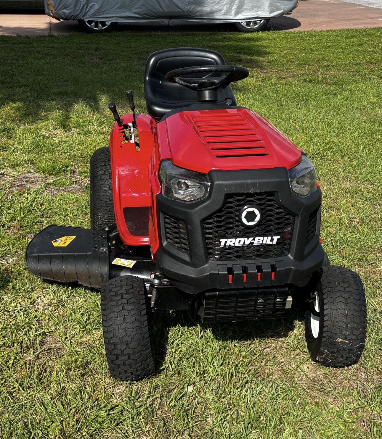 Craftsman T110 riding lawn mower 42 inch
