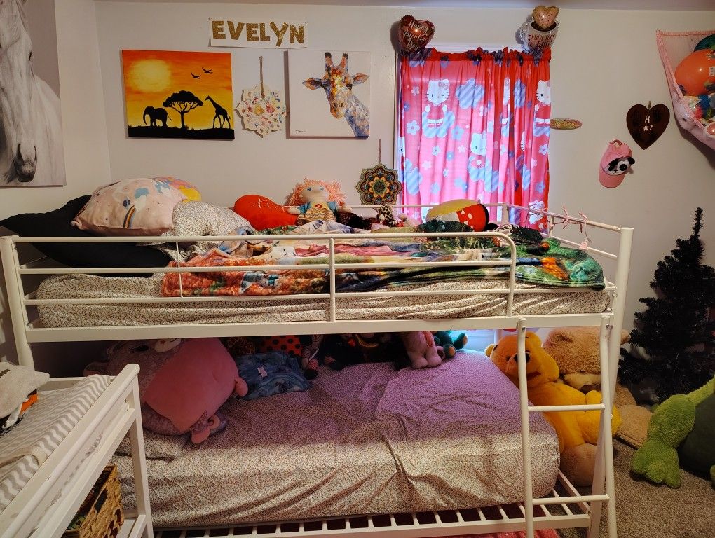 Twin Over Twin Bunkbed Color : White 