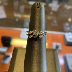 14K White Gold & Diamond Wedding Set