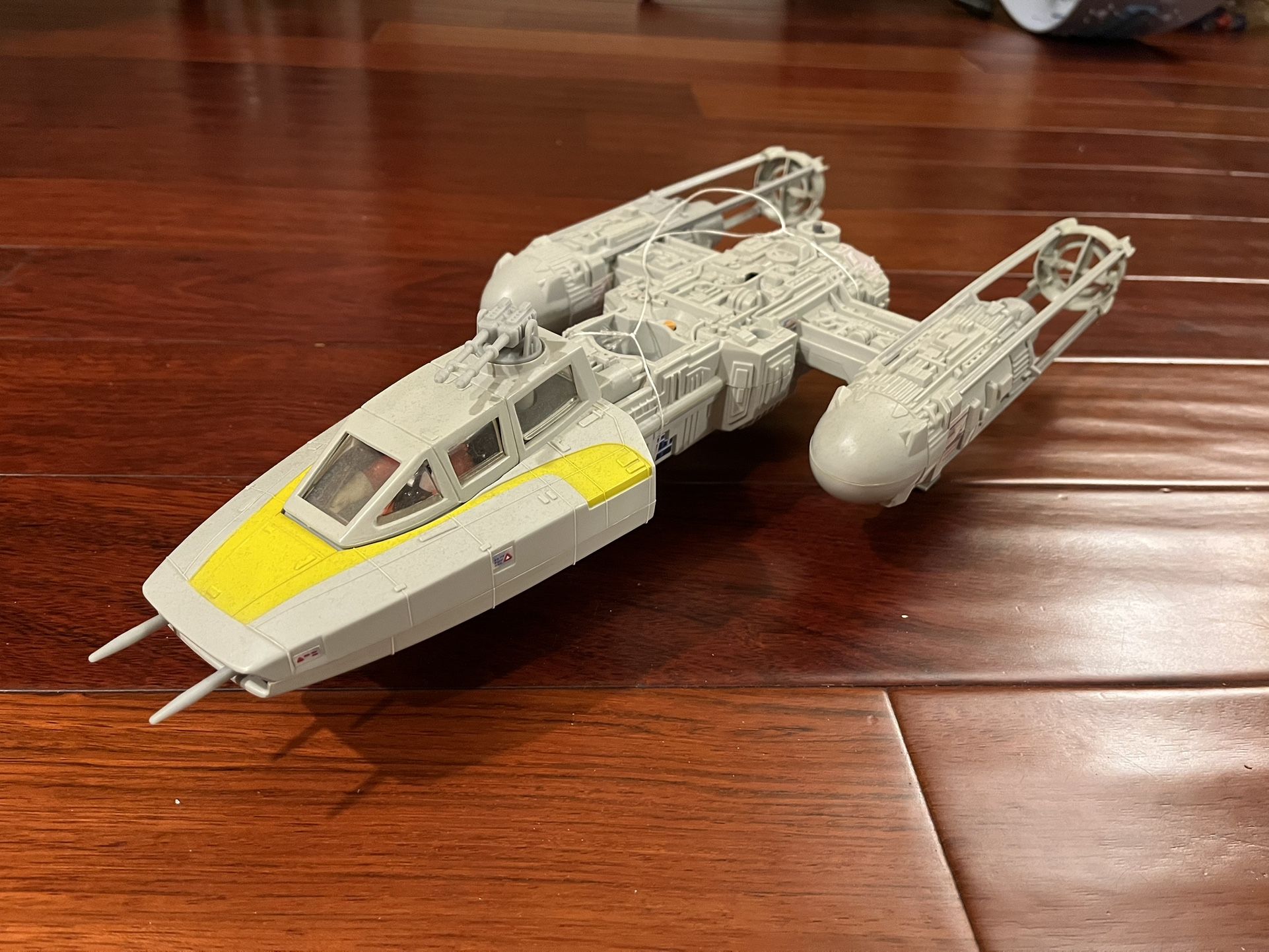 WORKING ELECTRONICS Kenner Y-Wing Mostly Complete