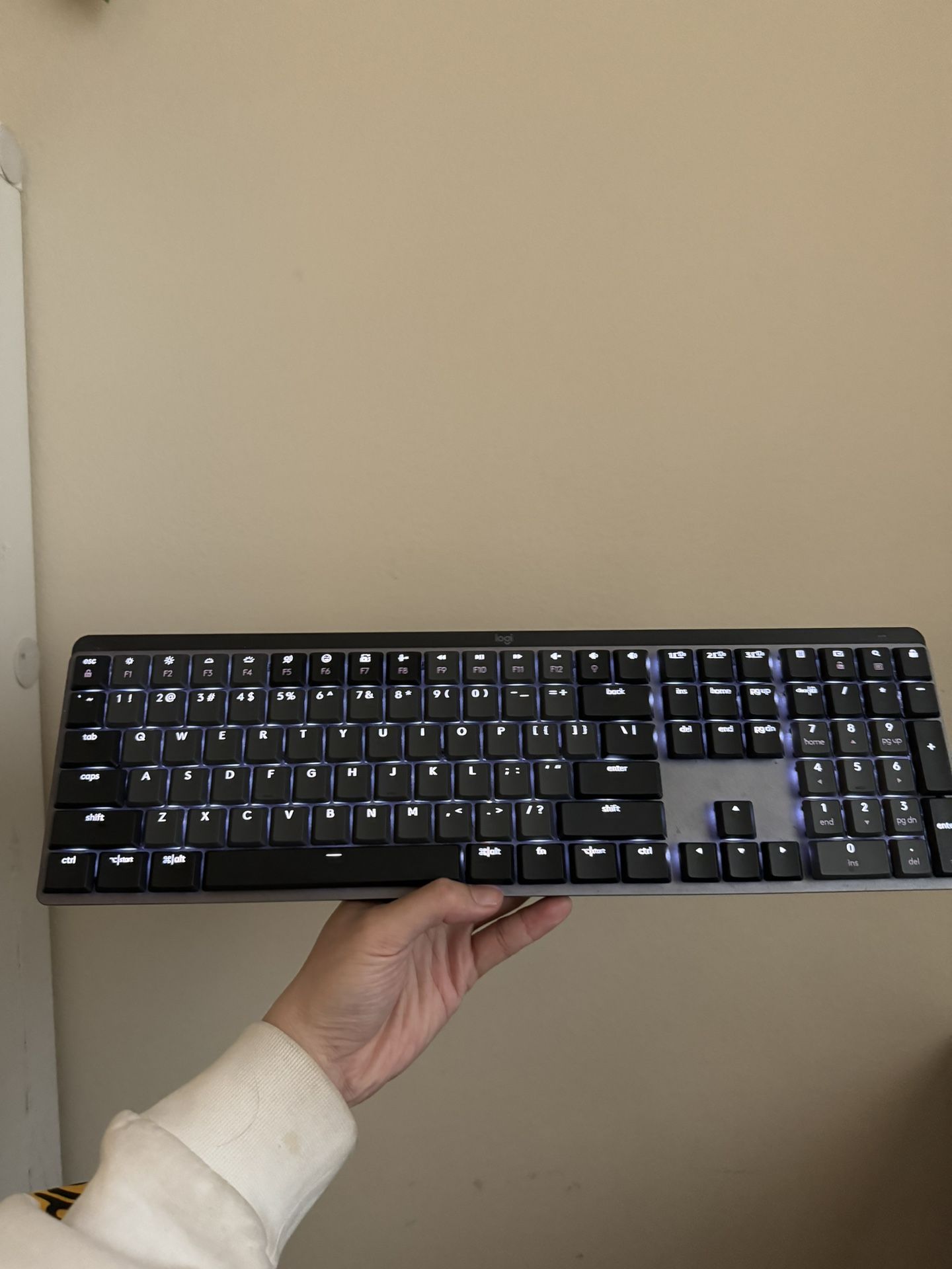 Logitech MX MECHANICAL Wireless Keyboard 