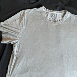 Nike Dri-Fit Yoga Training Shirts Slim Fit Men’s Size Medium (2 Shirt Bundle USED)