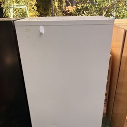 Beige/gray metal cabinet