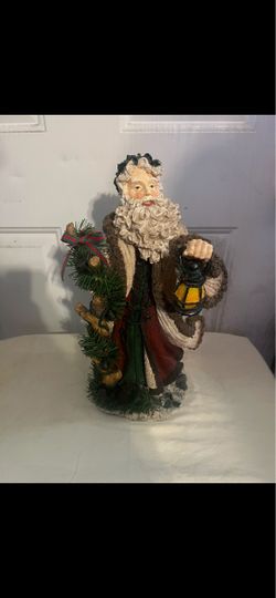 Old World Santa Claus Christmas Figurine