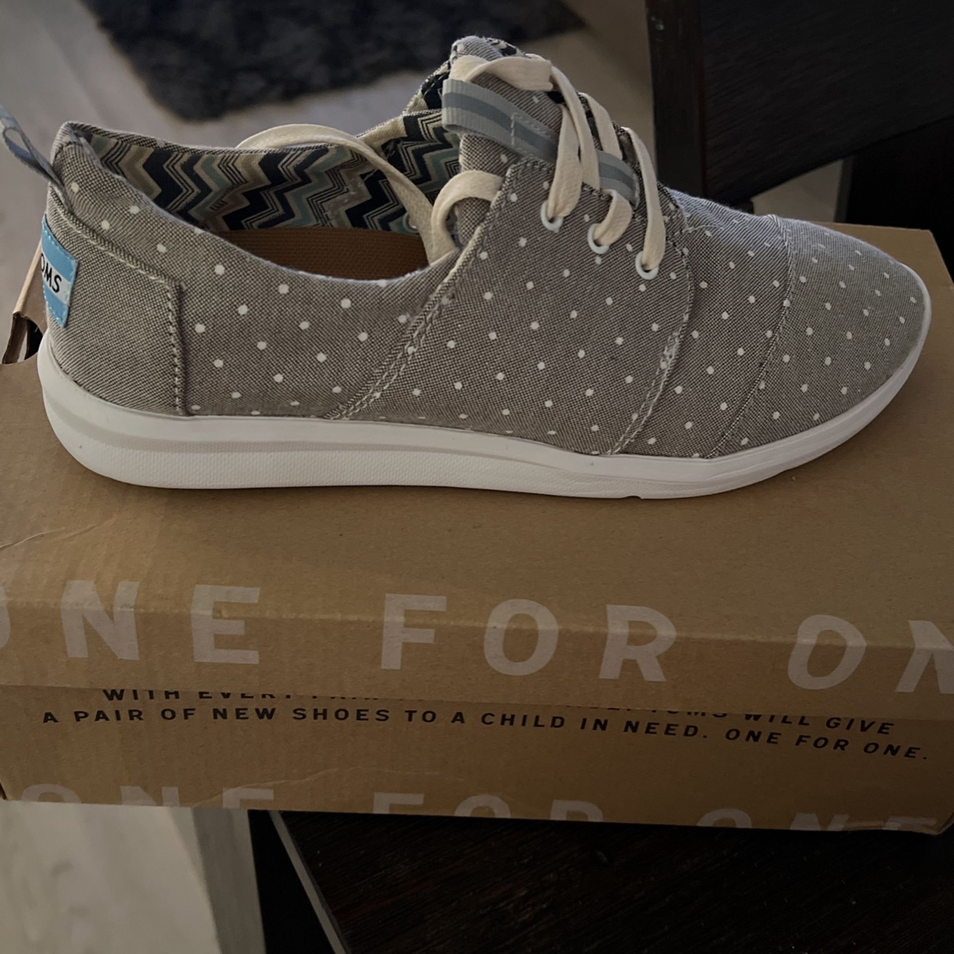 Toms Women Shoe