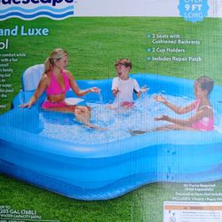 Bluescape Family/Kids Pool, New In Box.  Holds 205 Gallons