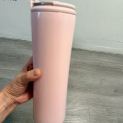 Insulated cold cup