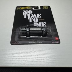Hot Wheels Aston Martin V8