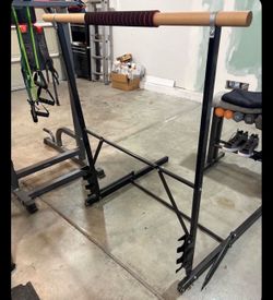 Adjustable home ballet/workout barre