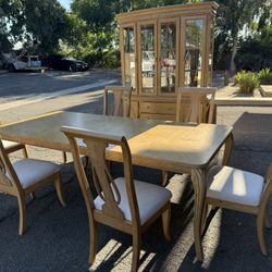 China Cabinet With A Table To Match Six Chairs