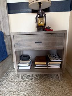 Queen Bedroom Set