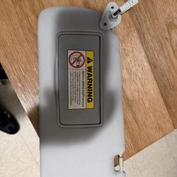 05 Tsx Sun Visor 