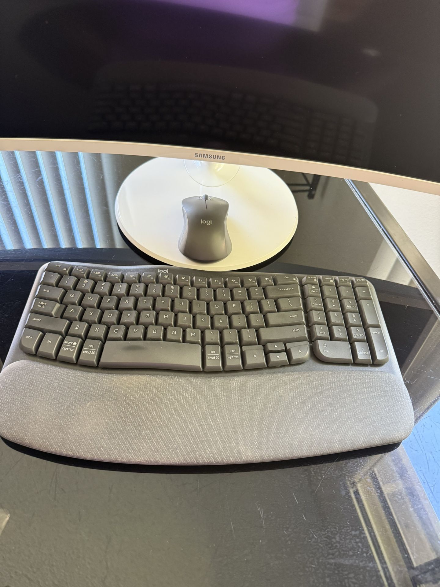 Logitech Wave Keyboard