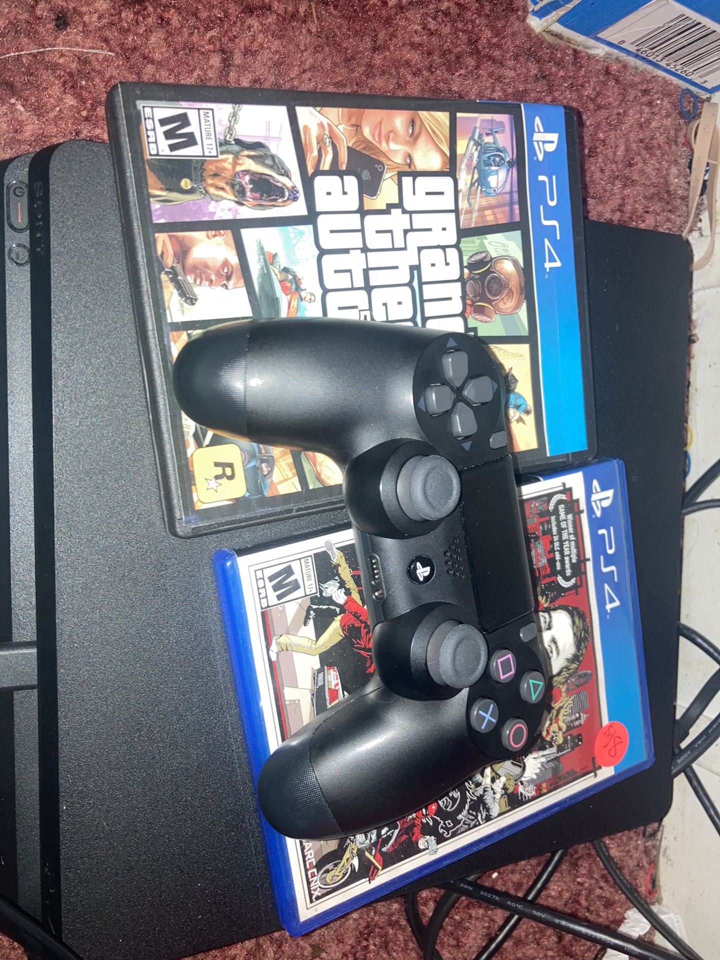 PS4 1tb Comes With Two Games And Controller $150