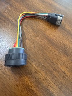 26714-033 Adapter EM HDP26-24-14PN To Ford 8 Pin Throttle Pedal Connector      C5)