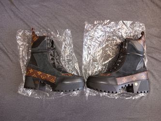 Louis Vuitton Laureate Desert Platform Lace-Up Boots