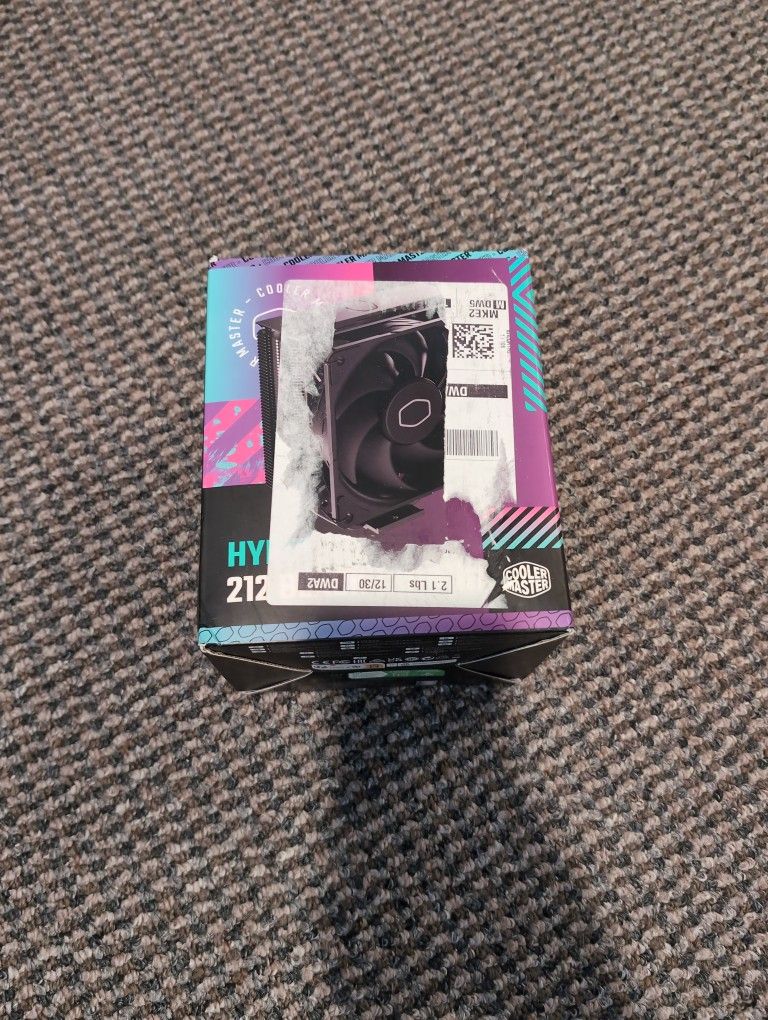 NEVER OPENED Hyper 212 Black CPU Cooler